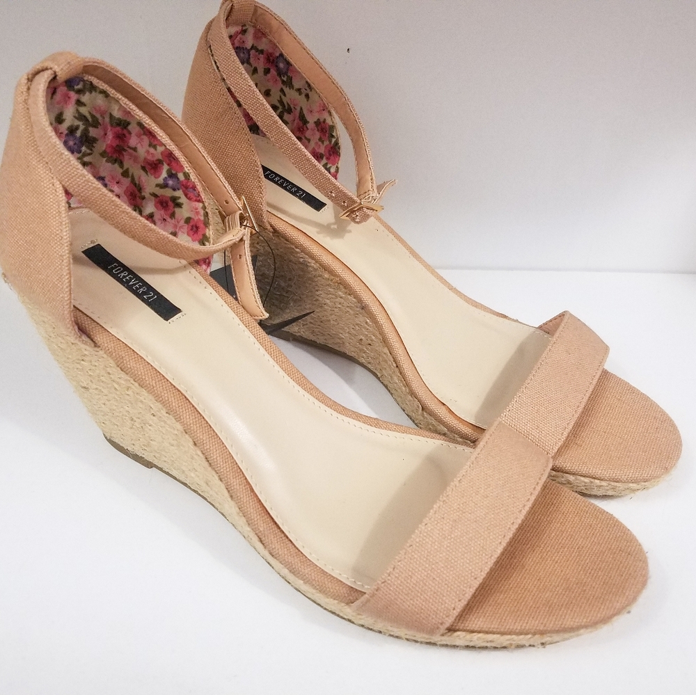 Tan Wedges